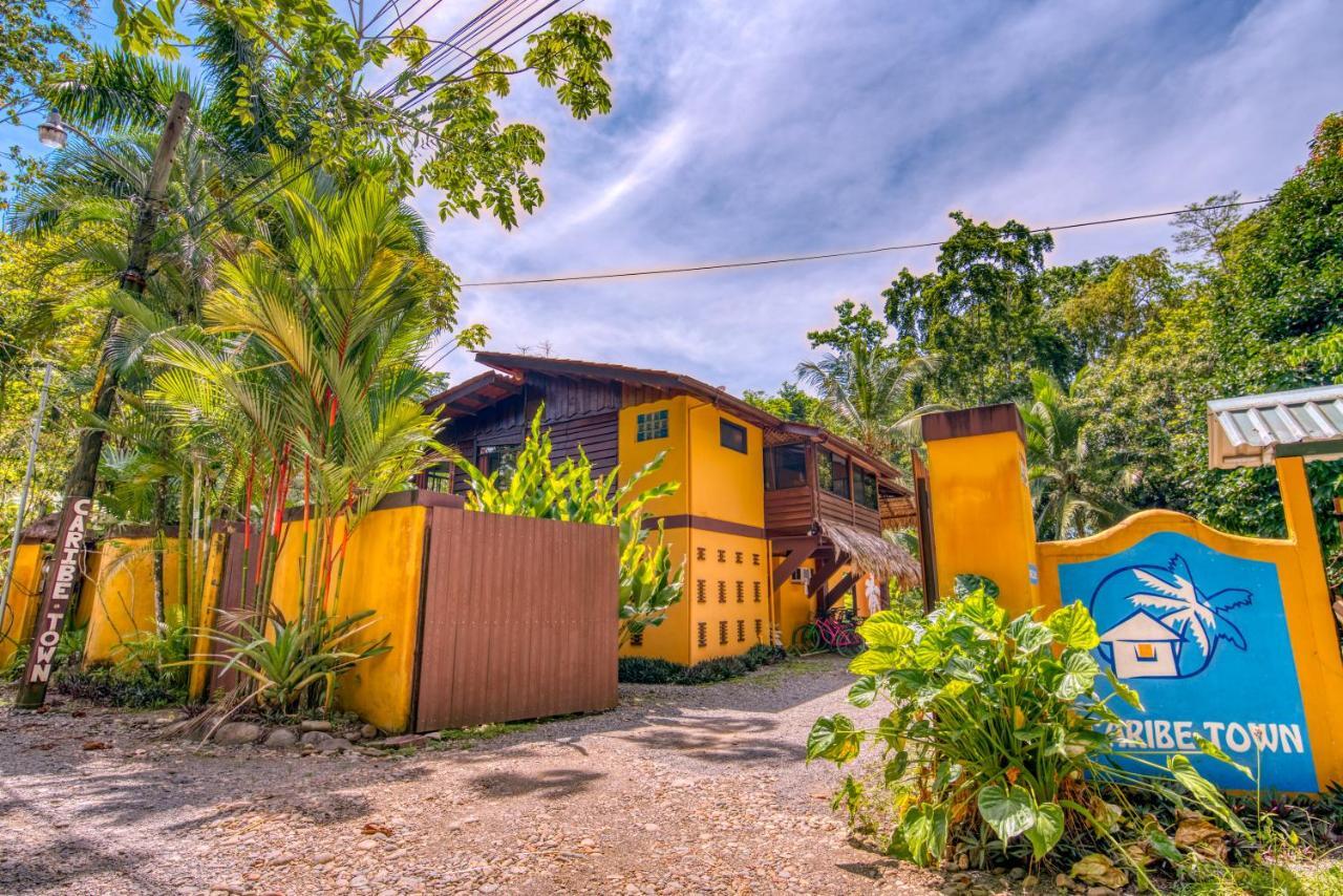 Caribe Town Bungalows Puerto Viejo de Talamanca Exterior foto
